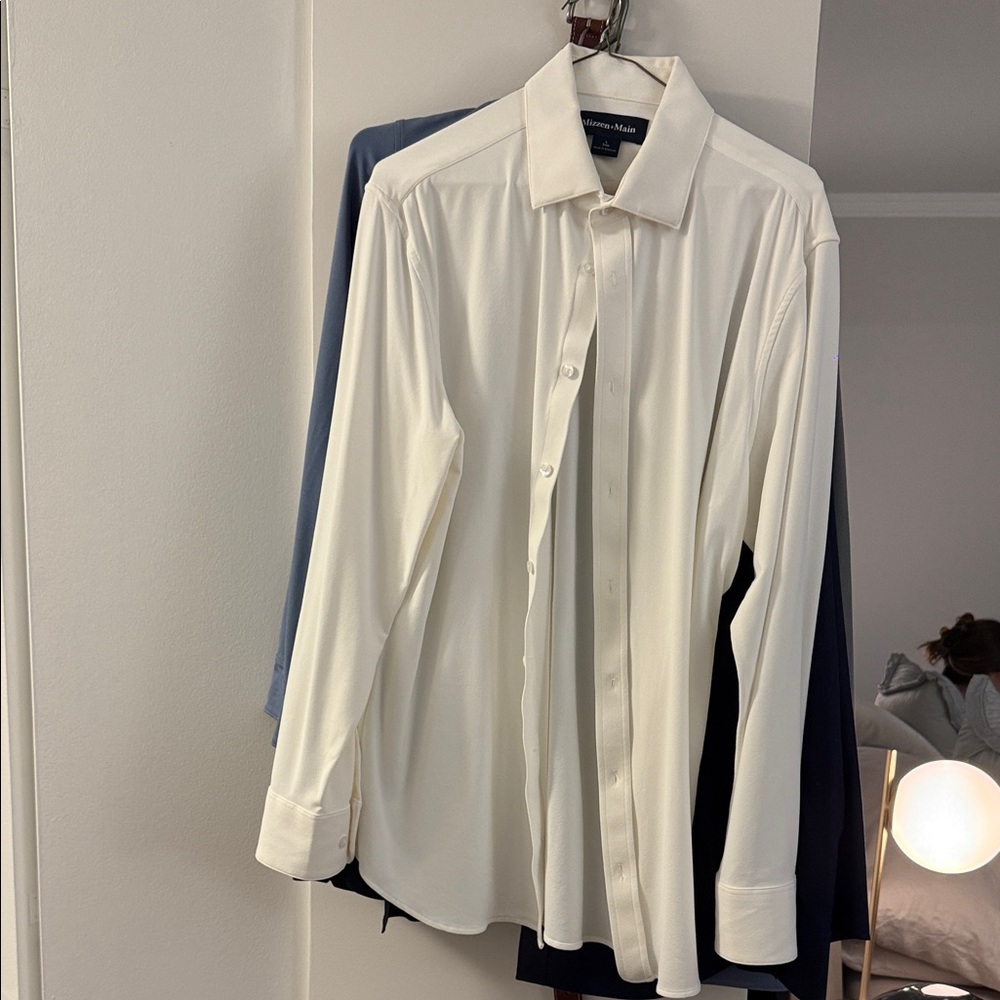 Mizzen+Main Classic Cream Dress Shirt